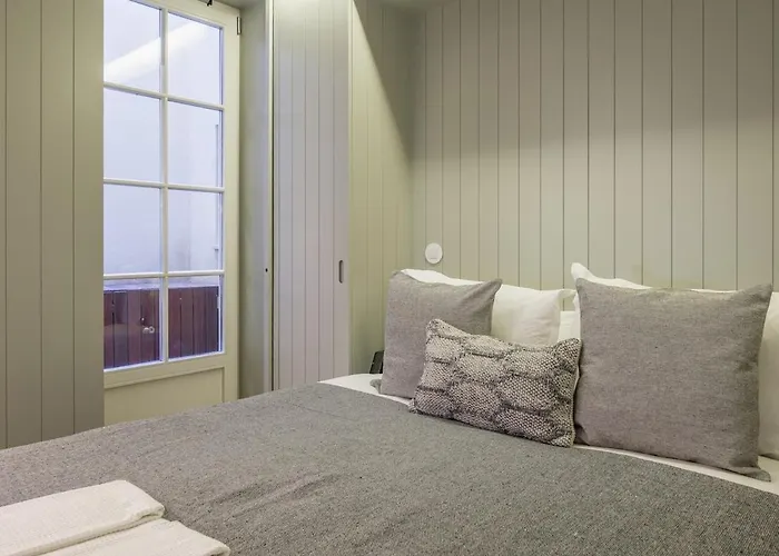 Pleasant Santa Catarina Apartment Porto