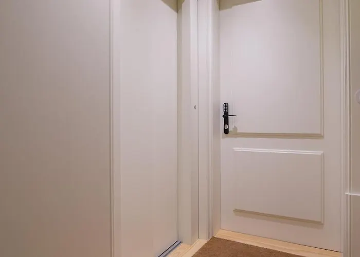 Pleasant Santa Catarina Appartement Oporto